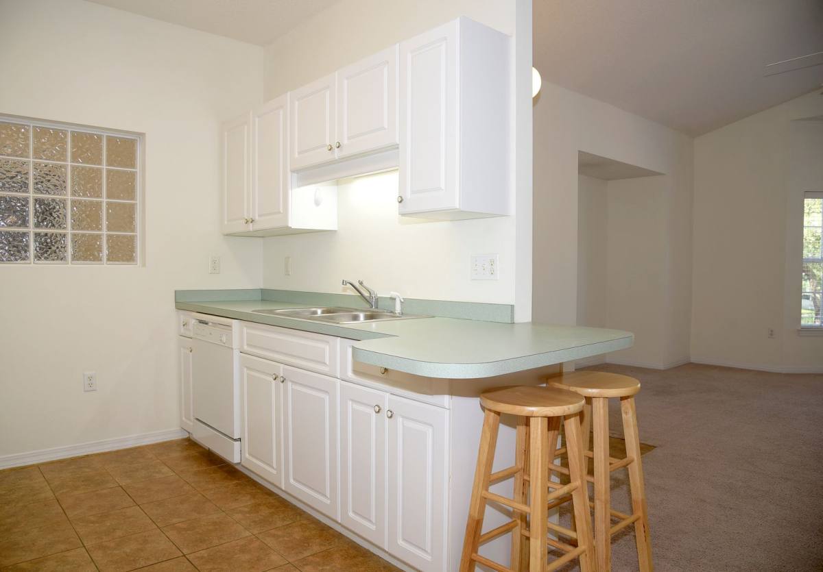 Apartment for rent at 1501 N Partin Dr, Niceville, FL 32578