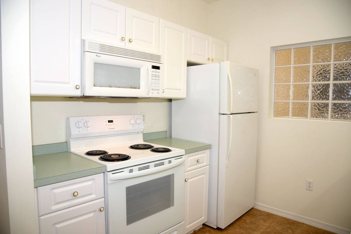 Apartment for rent at 1501 N Partin Dr, Niceville, FL 32578