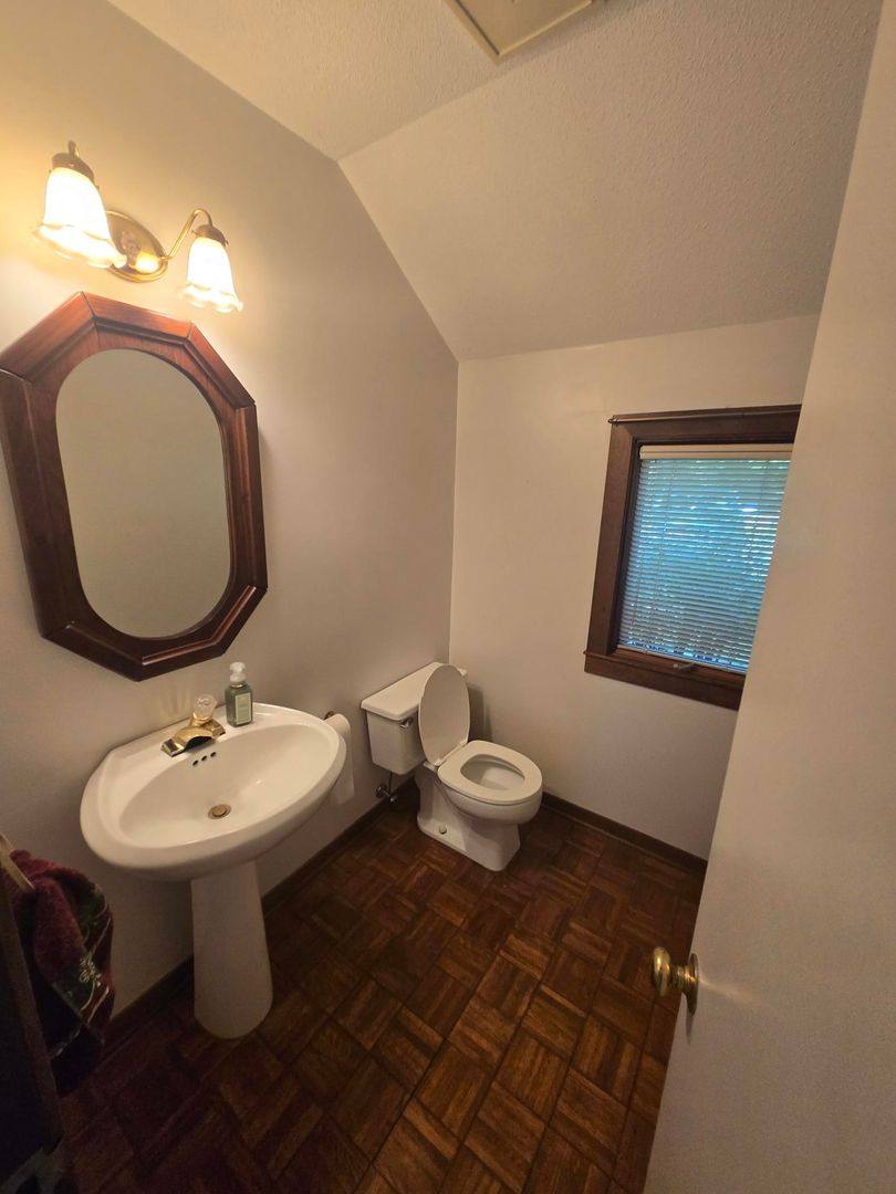 Condo for rent at 104 Hampton Court, Bristol, TN 37620