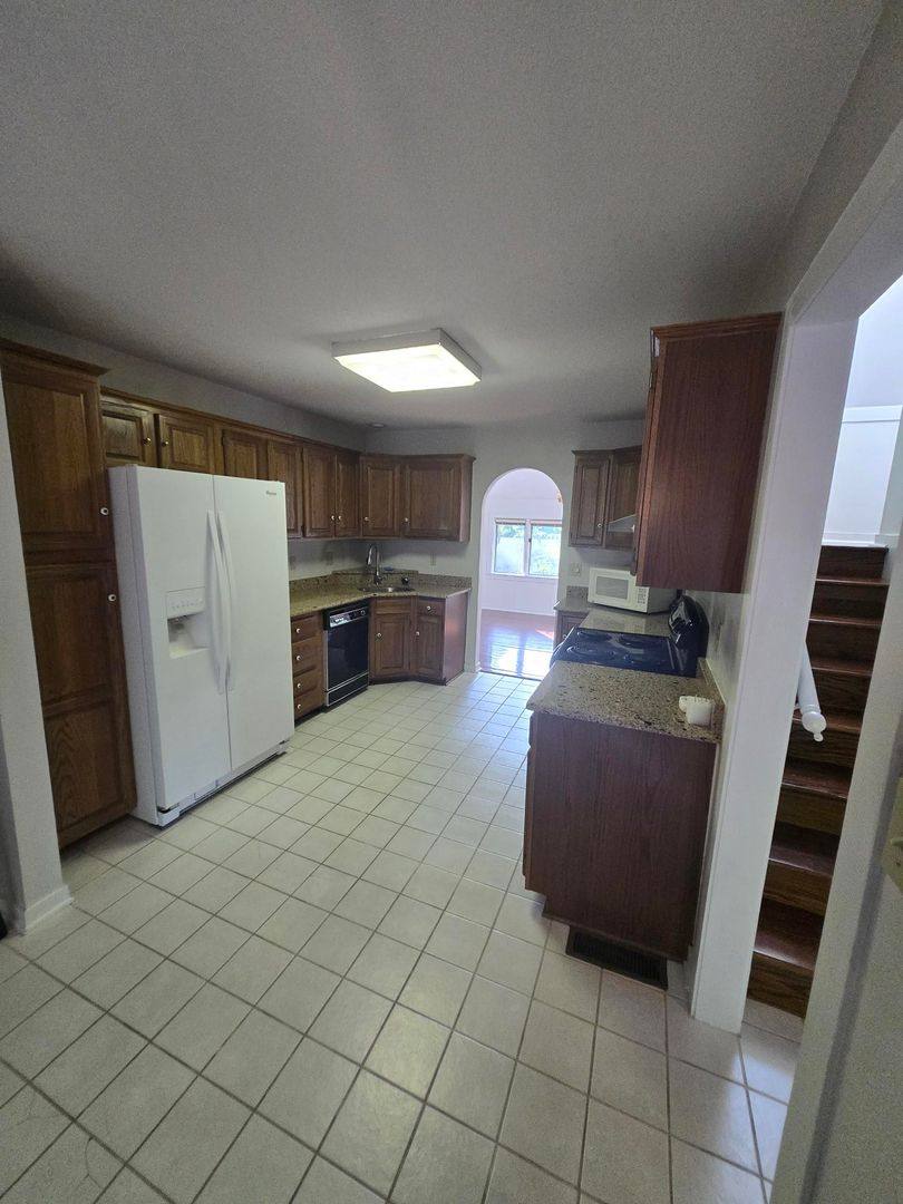 Condo for rent at 104 Hampton Court, Bristol, TN 37620