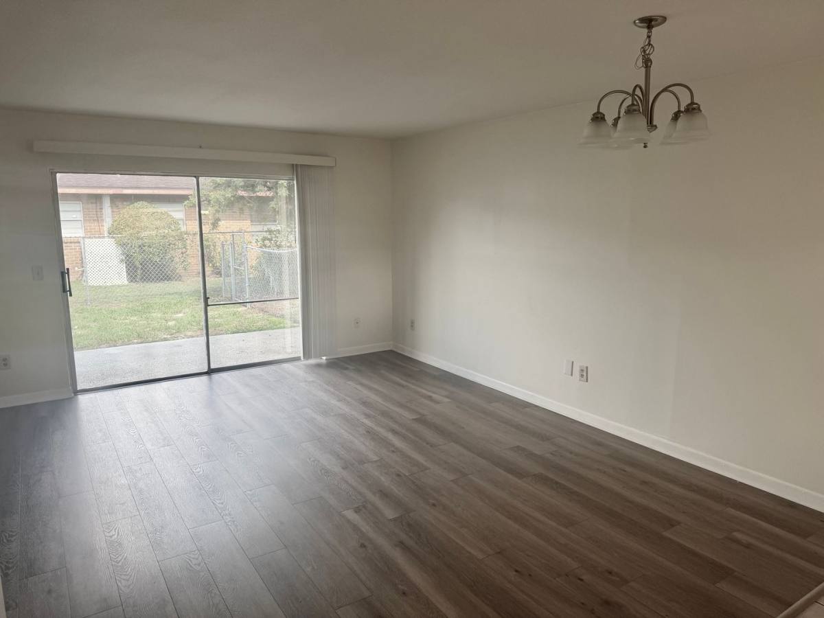 Apartment for rent at 402 Big Cedar Way, Brandon, FL 33510