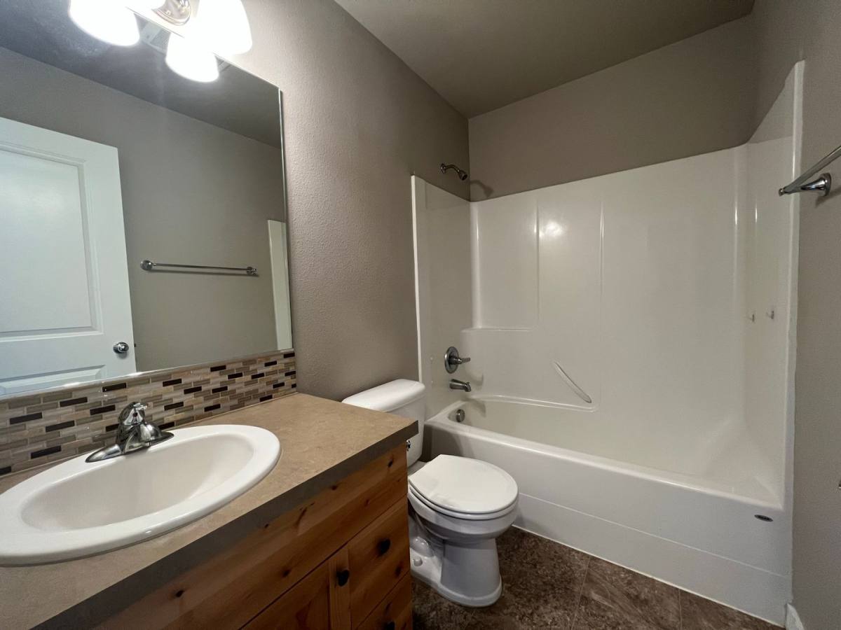 House for rent at 3202 Sherman Ave, Hood River, OR 97031