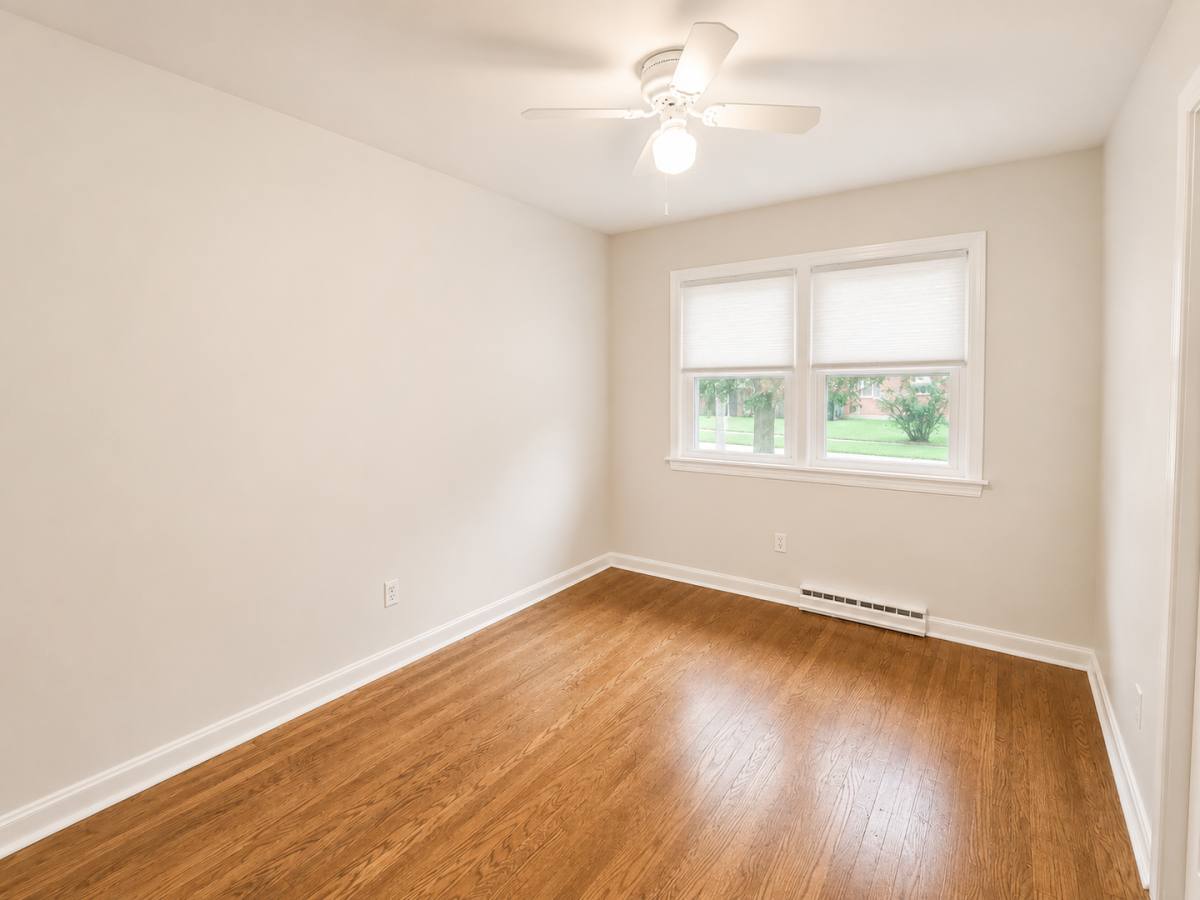 House for rent at 3931 Manner Dale Dr, Louisville, KY 40220