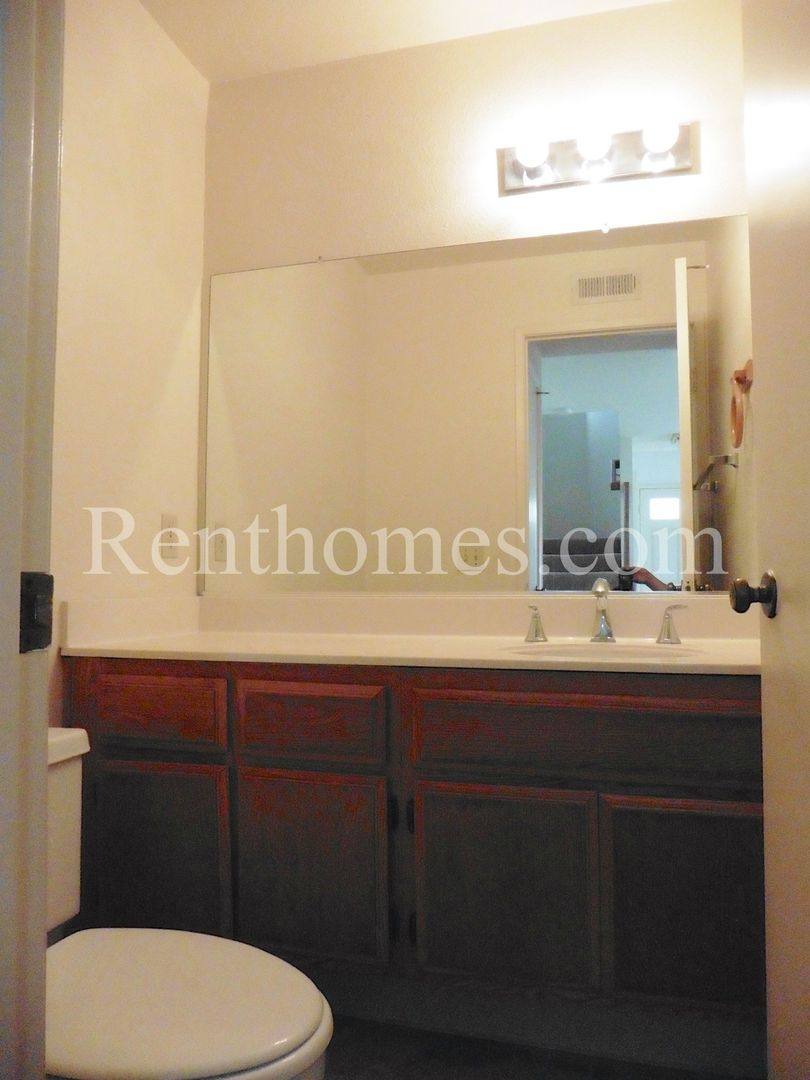 House for rent at 10669 Glendover Lane, San Diego, CA 92126