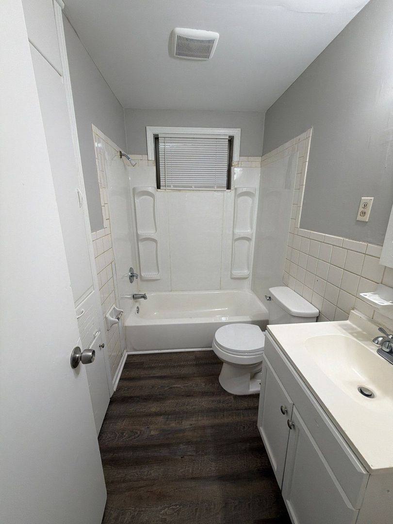 House for rent at 1541 Roosevelt Ave, Memphis, TN 38127