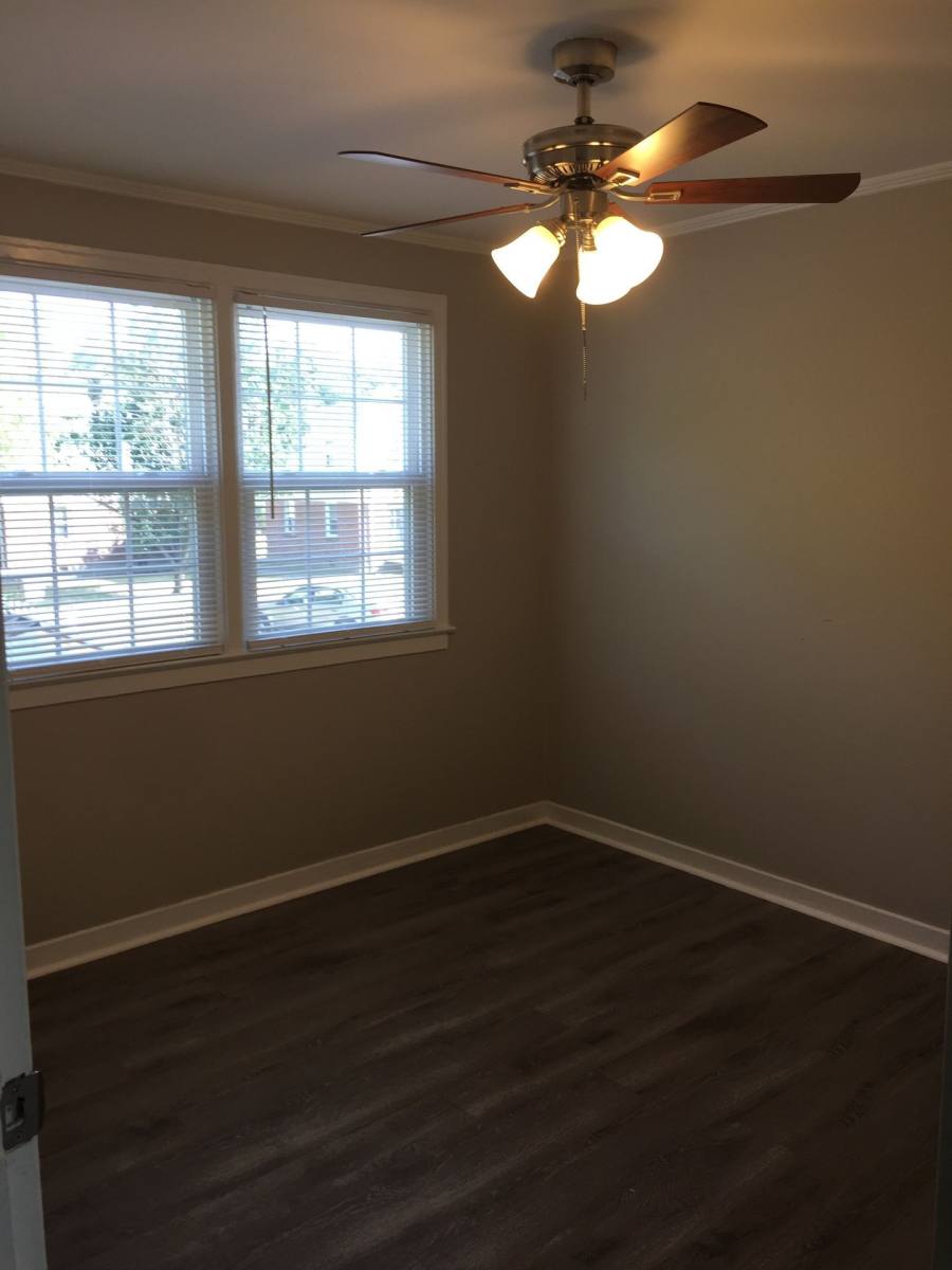 Apartment for rent at 710 Lone Oak Rd, Paducah, KY 42003