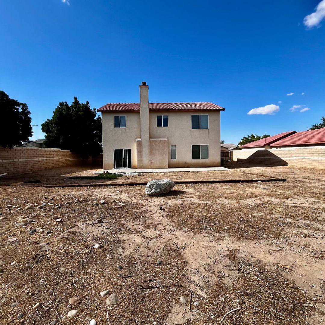 House for rent at 13809 Buttermilk Rd, Victorville, CA 92392