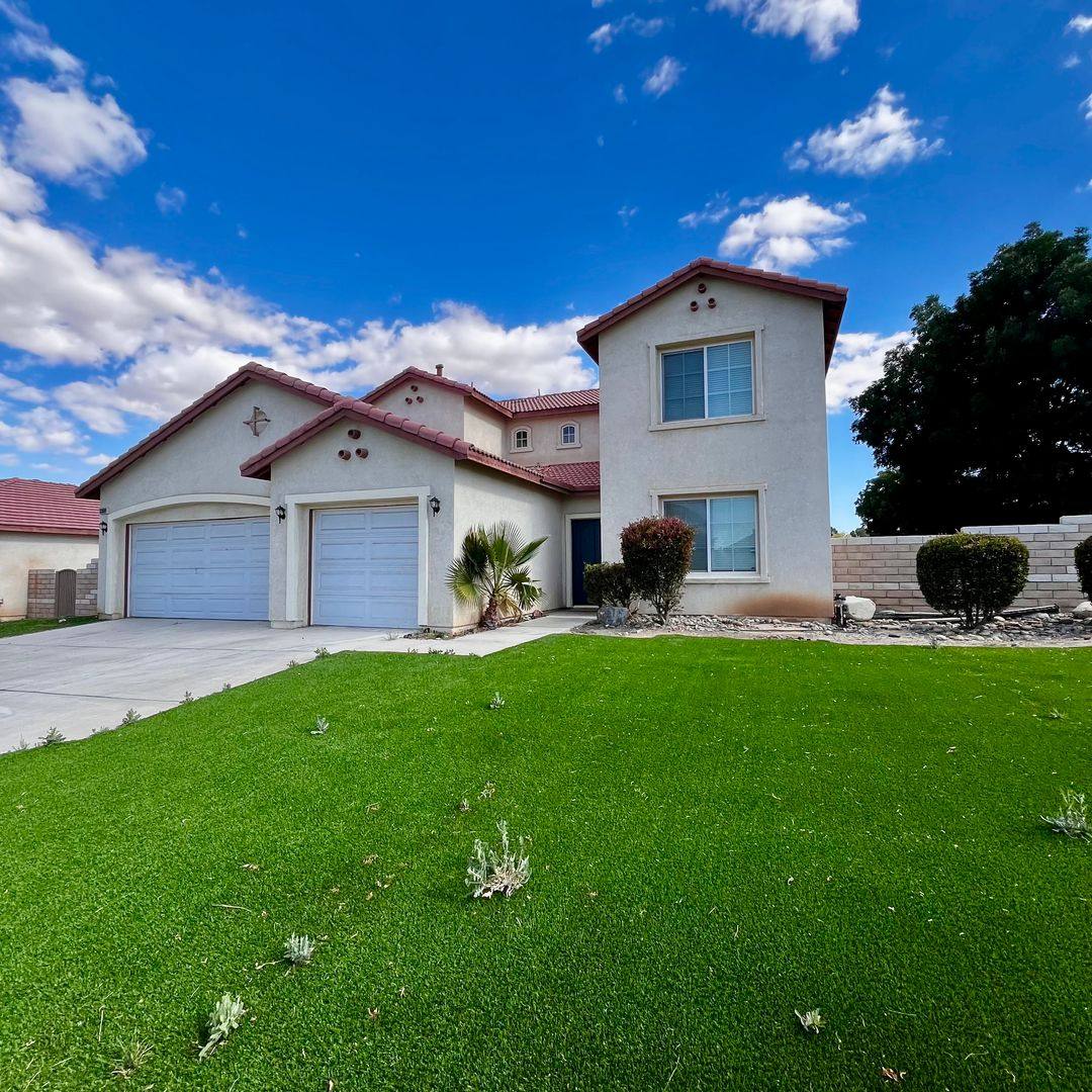 House for rent at 13809 Buttermilk Rd, Victorville, CA 92392