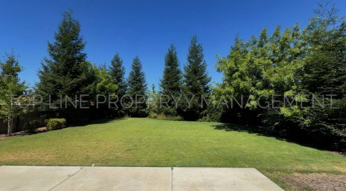 House for rent at 2919 S Tipton St, Visalia, CA 93292