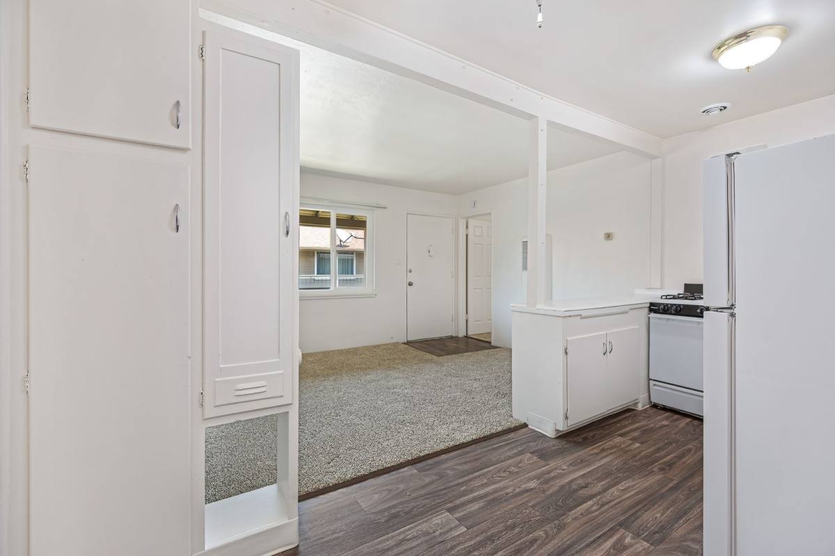 Apartment for rent at 2932 Watt Ave, Sacramento, CA 95821