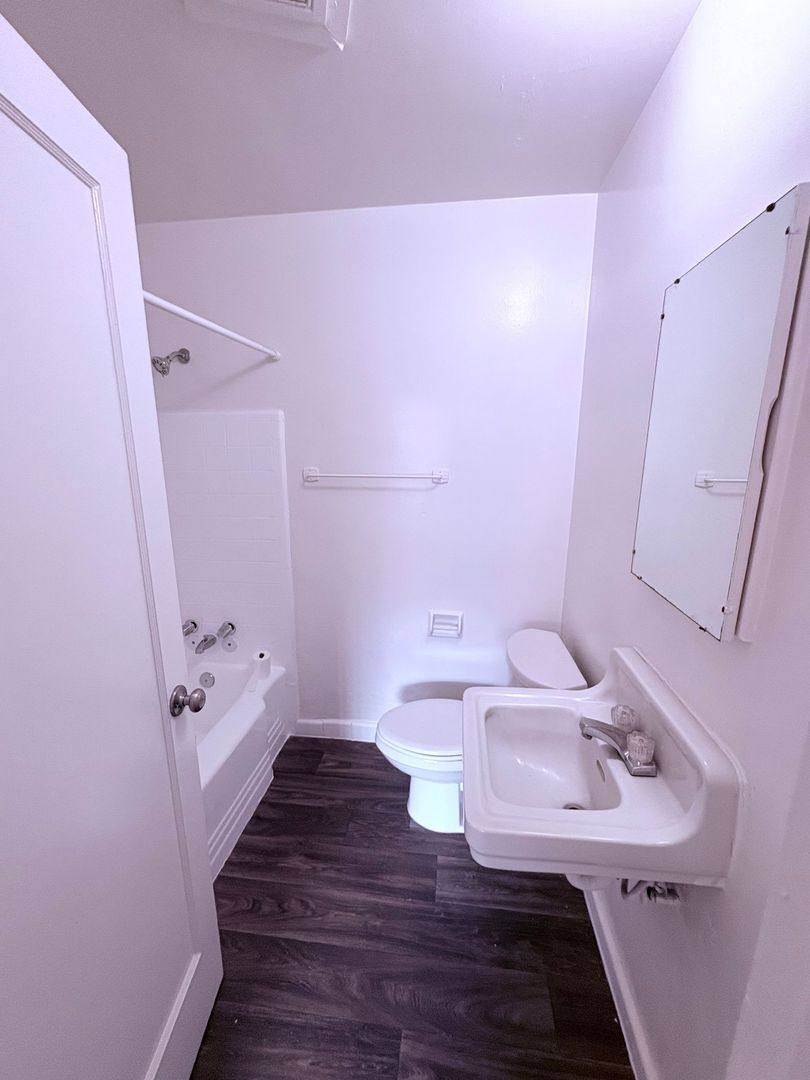 Apartment for rent at 2932 Watt Ave, Sacramento, CA 95821