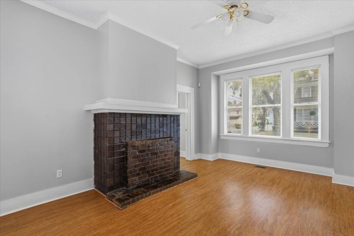 Apartment for rent at 536 E 40th St, Savannah, GA 31401