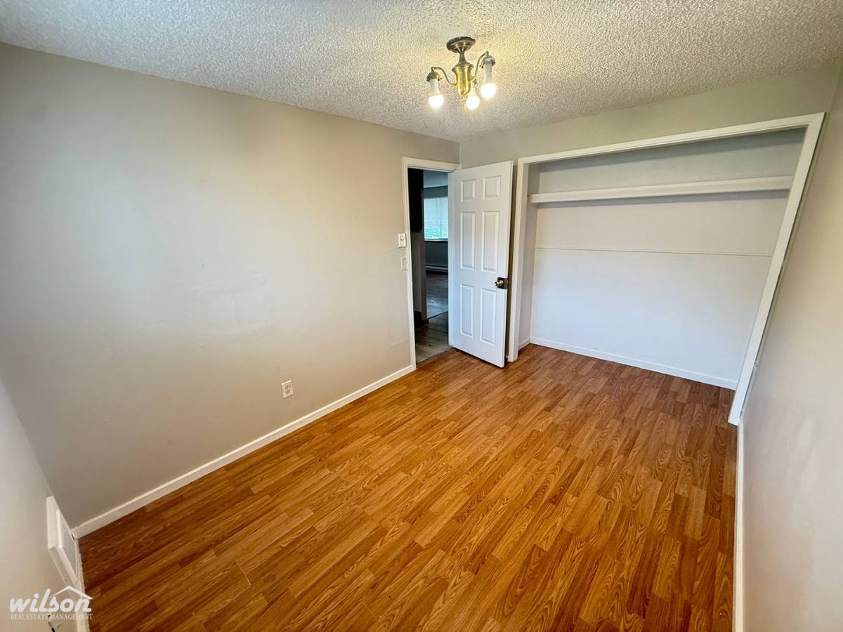 Apartment for rent at 35 W Viola Ave, Yakima, WA 98902