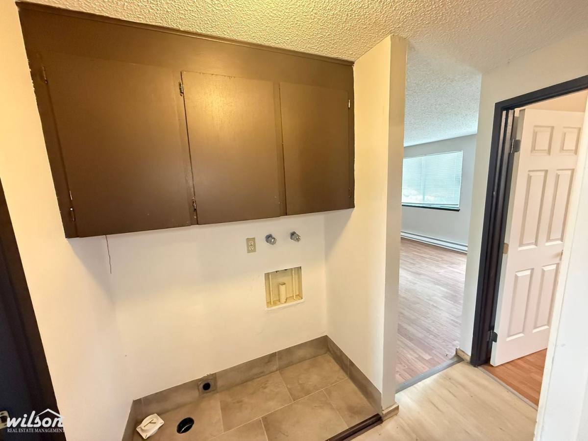 Apartment for rent at 35 W Viola Ave, Yakima, WA 98902