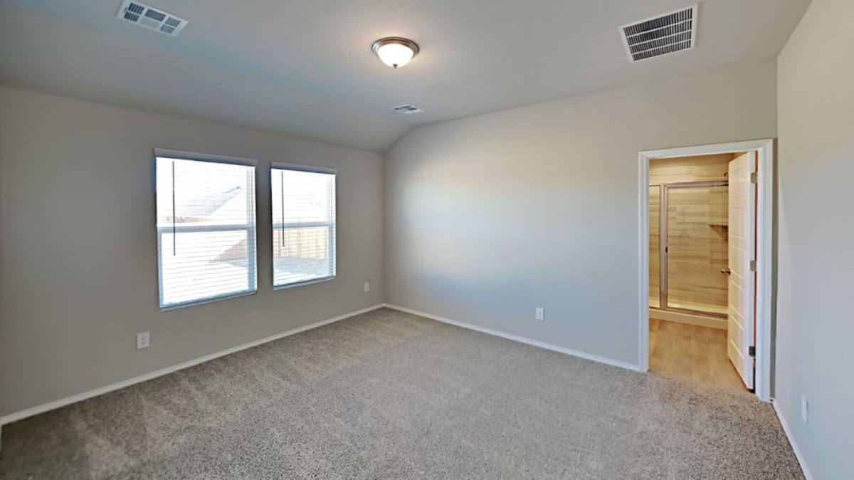 House for rent at 14204 Little Brook Dr, Piedmont, OK 73078