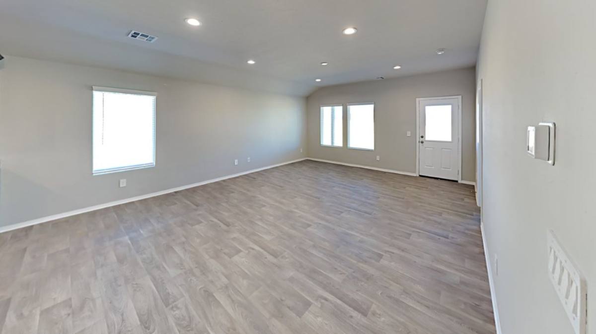 House for rent at 14204 Little Brook Dr, Piedmont, OK 73078
