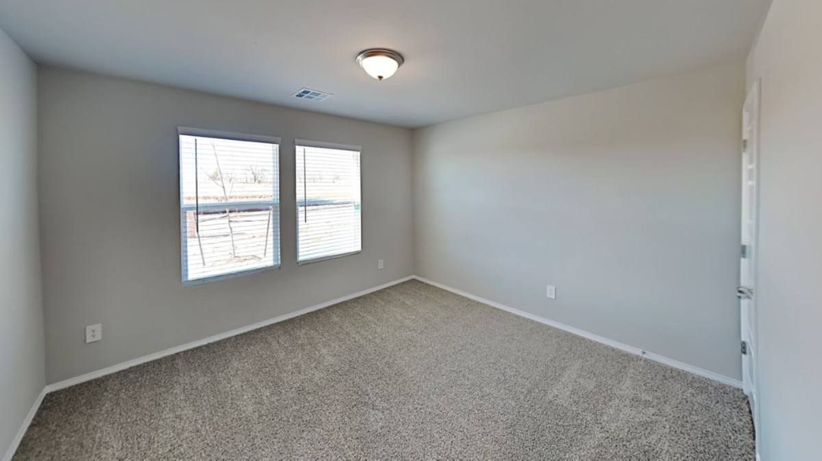 House for rent at 14204 Little Brook Dr, Piedmont, OK 73078