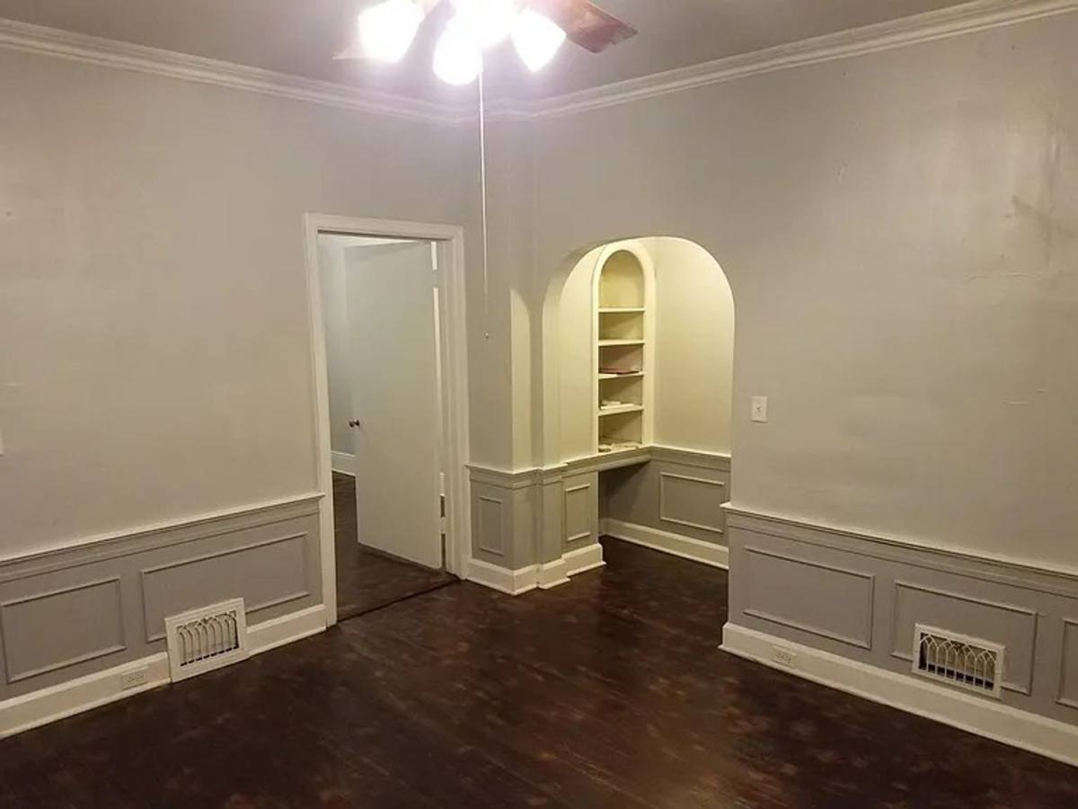 Apartment for rent at 22 Wyoming St, Newark, OH 43055
