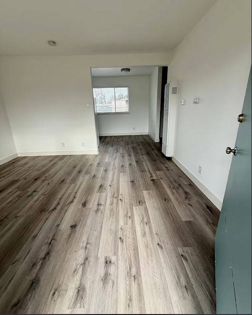Apartment for rent at 1404 Floribunda Ave, Burlingame, CA 94010