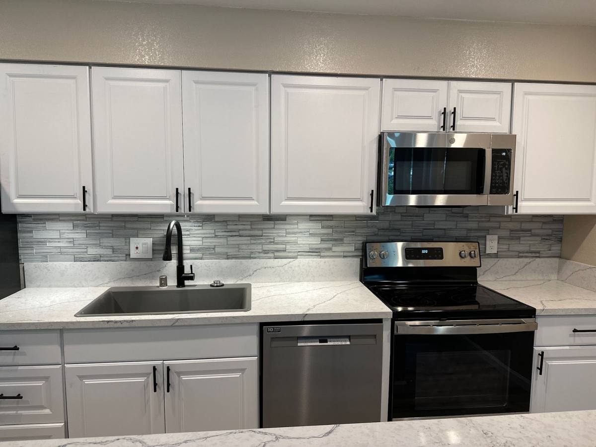 Apartment for rent at 201 Fourth St, Del Mar, CA 92014