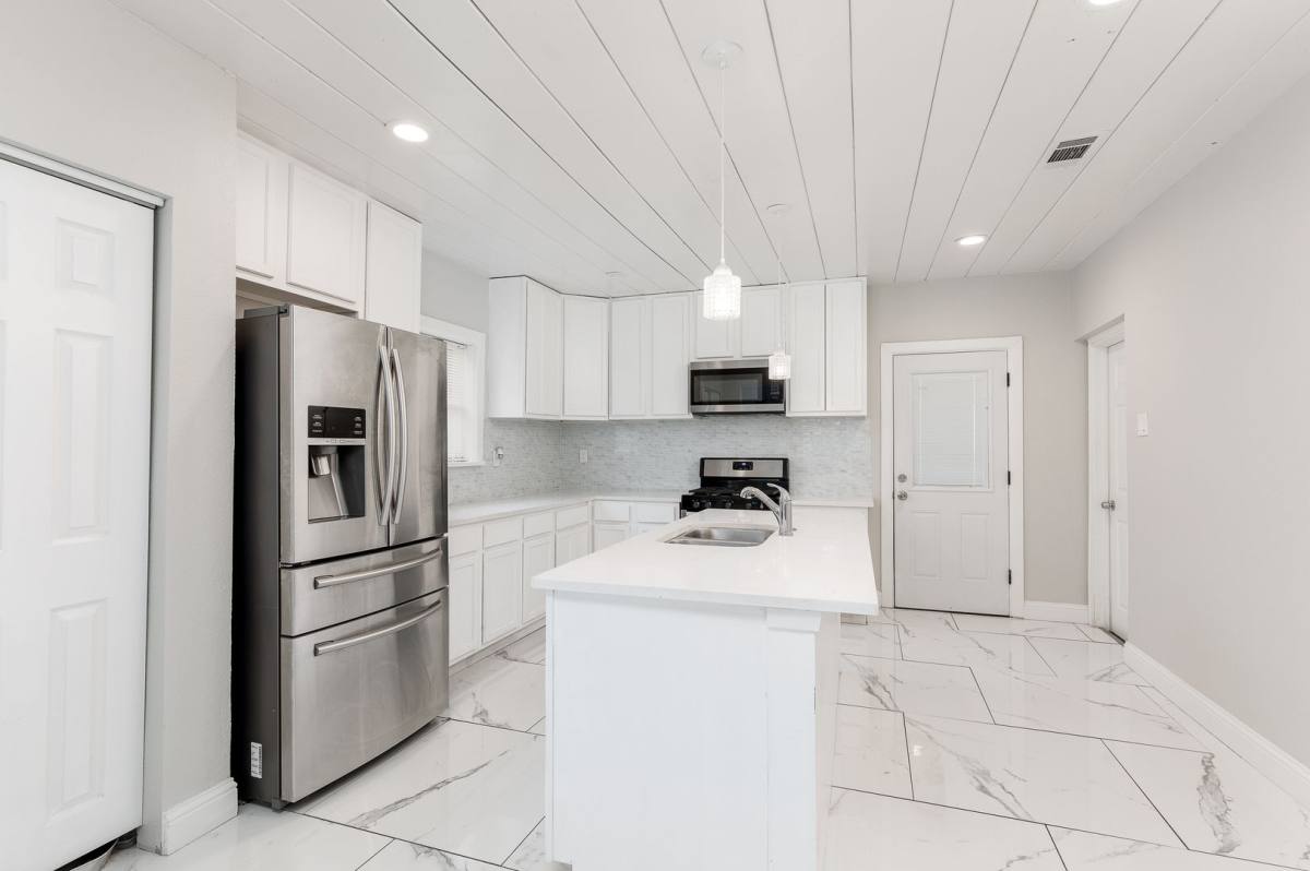 House for rent at 5702 Ellsworth Ave, Dallas, TX 75206
