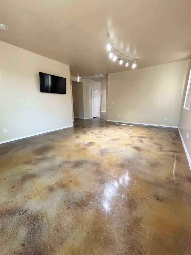 House for rent at 3147 E Vallejo Dr, Gilbert, AZ 85297