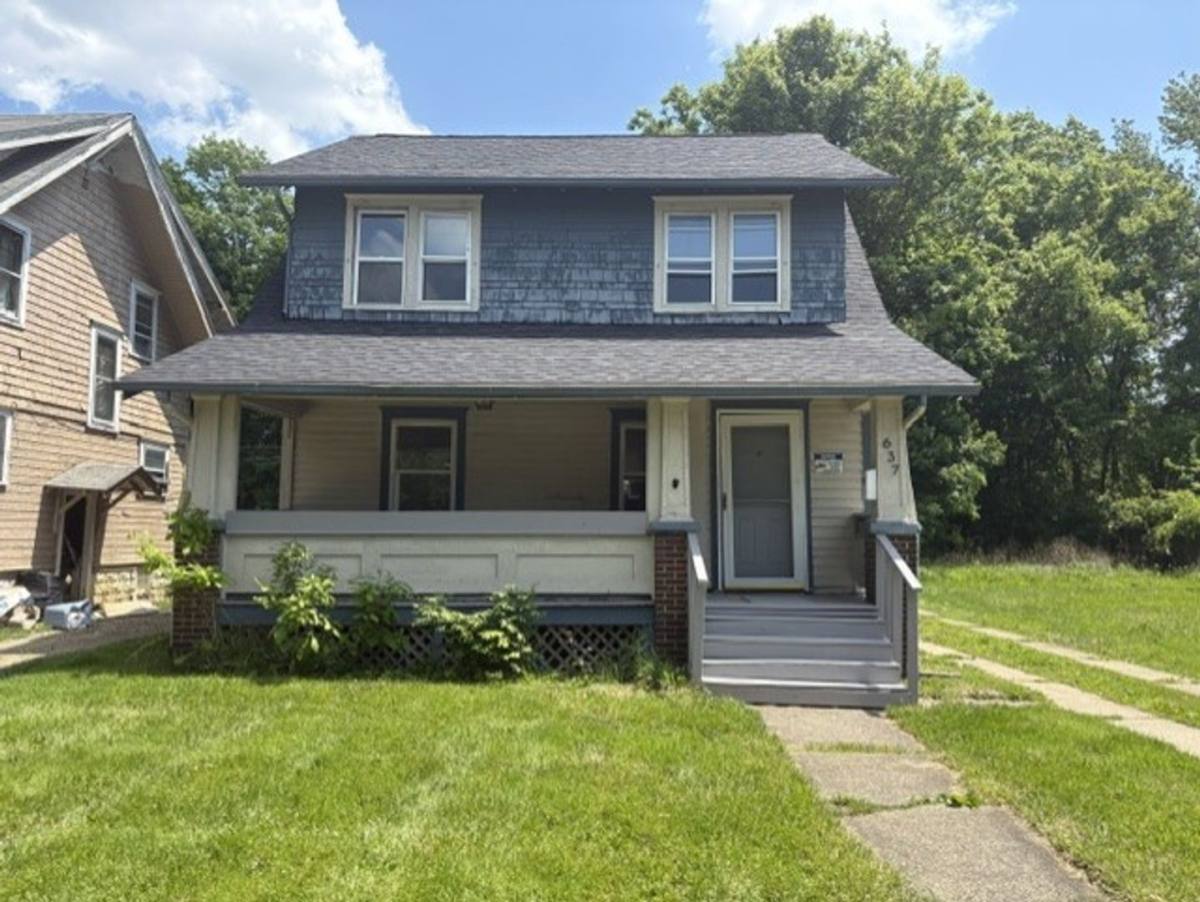 House for rent at 637 Storer Ave, Akron, OH 44320