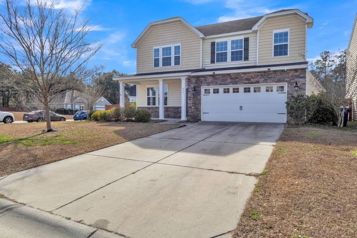 House for rent at 655 Silver Moss Dr, Moncks Corner, SC 29461