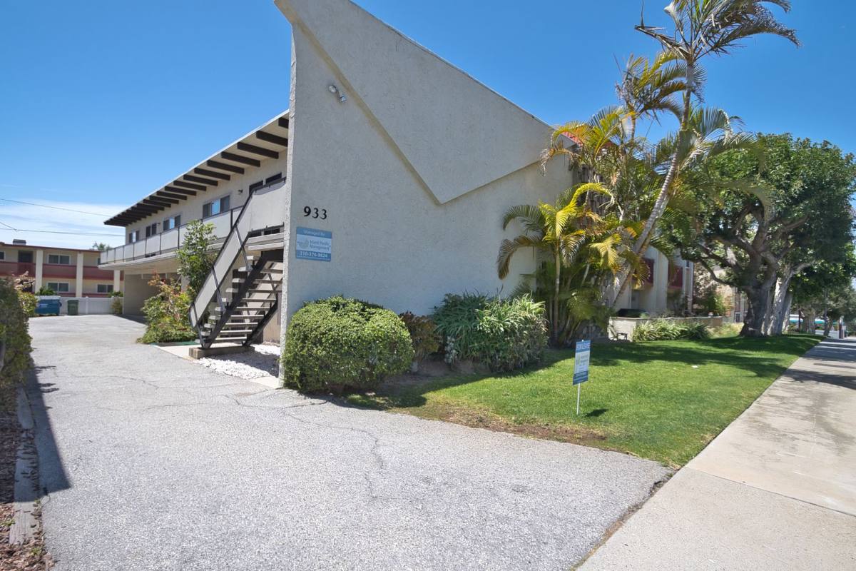 Apartment for rent at 933 Pepper St, El Segundo, CA 90245