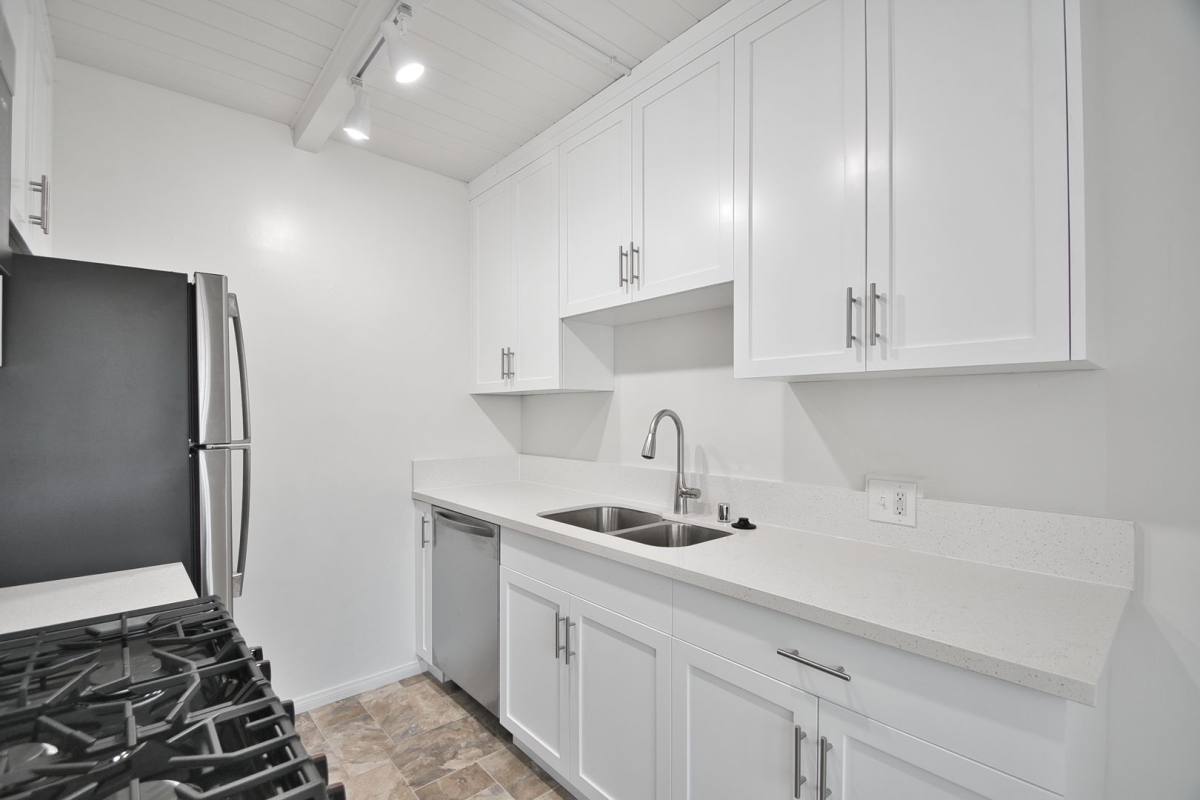 Apartment for rent at 933 Pepper St, El Segundo, CA 90245