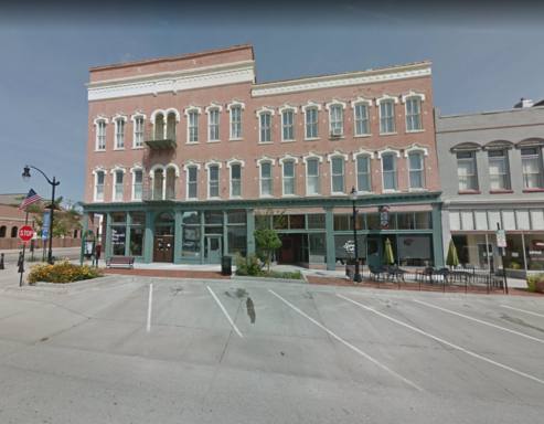 Apartment for rent at 546 Main St, Plattsmouth, NE 68048
