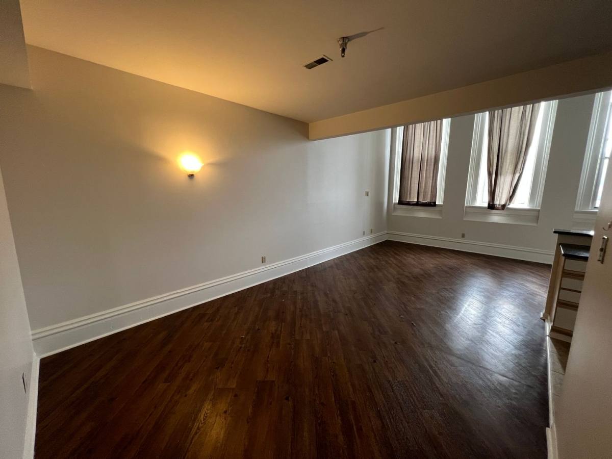 Apartment for rent at 546 Main St, Plattsmouth, NE 68048