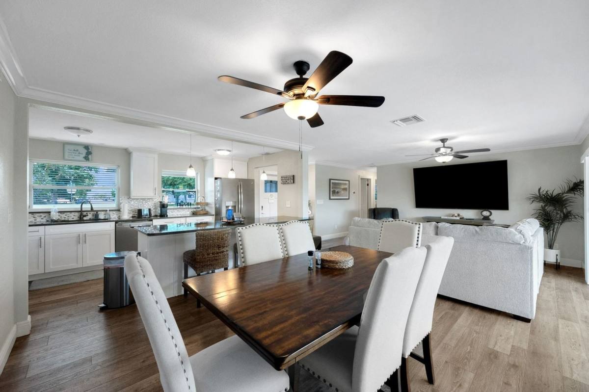 House for rent at 1638 SE 28th St, Cape Coral, FL 33904