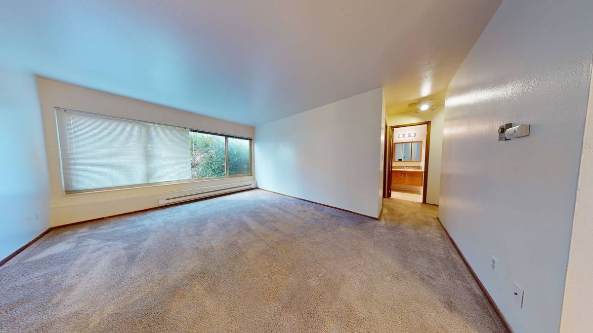Apartment for rent at 4120 Brooklyn Ave NE, Seattle, WA 98105