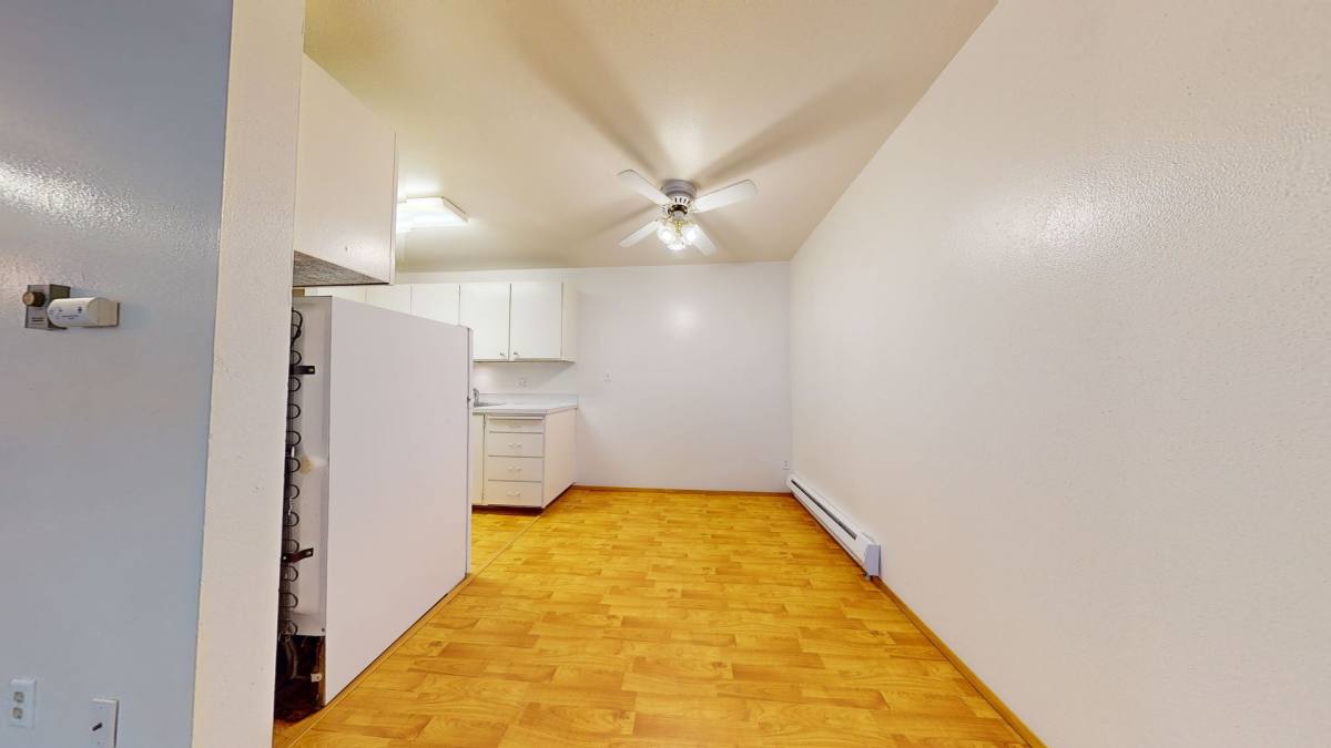 Apartment for rent at 4120 Brooklyn Ave NE, Seattle, WA 98105