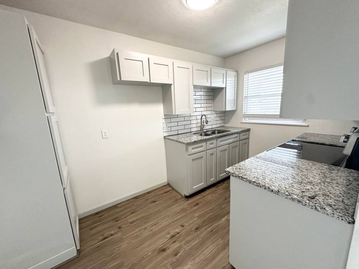 Apartment for rent at 4707 Shadylane Dr, Midland, TX 79703