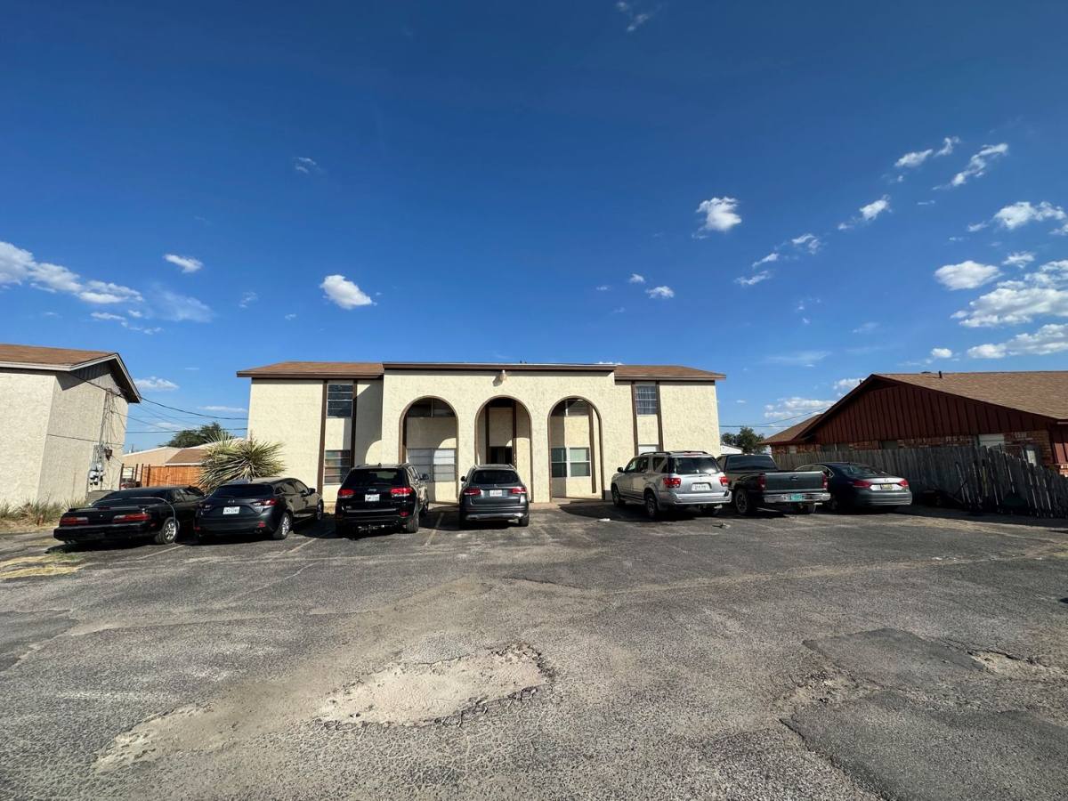 Apartment for rent at 4707 Shadylane Dr, Midland, TX 79703