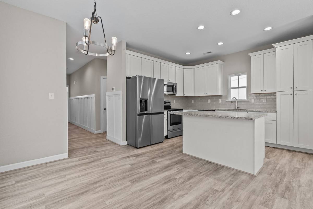 House for rent at 104 S Palm Ave, Virginia Beach, VA 23454