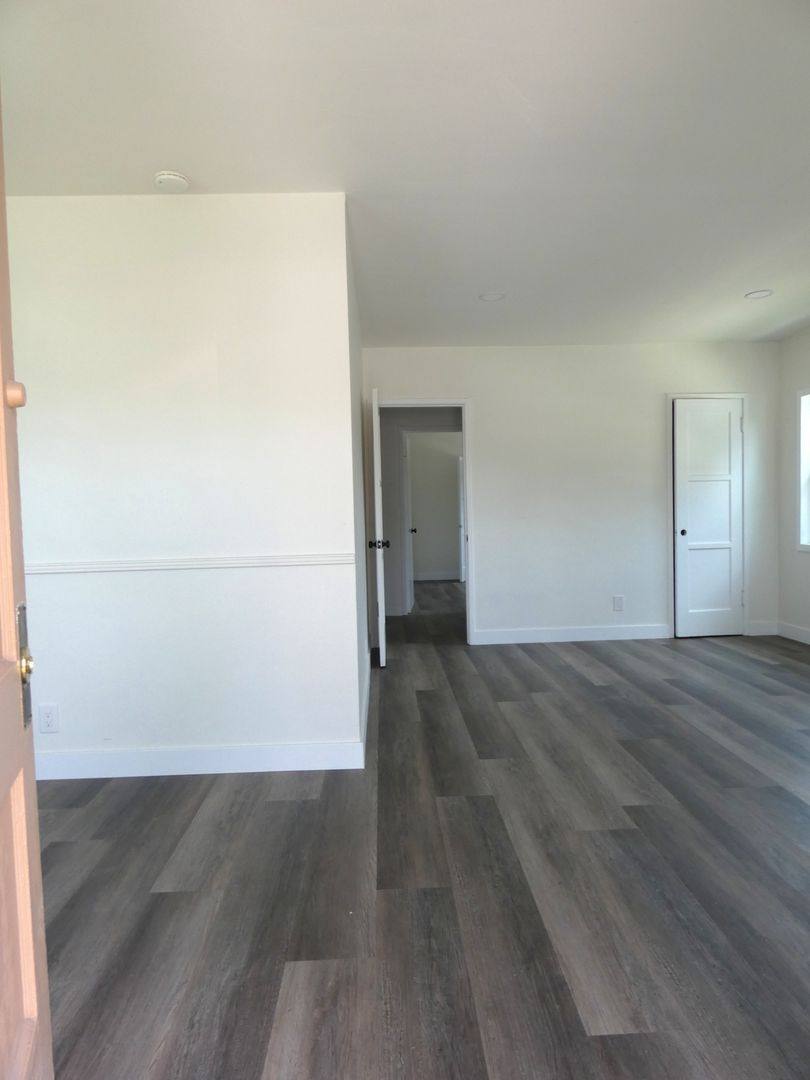 Apartment for rent at 11820 State St, Lynwood, CA 90262