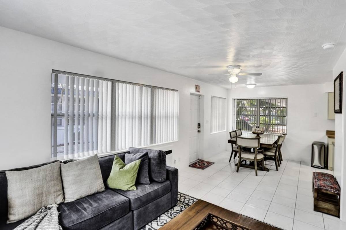 Apartment for rent at 820 NE 16th Ave, Fort Lauderdale, FL 33304