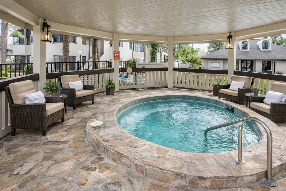 Condo for rent at 3020 Antique Oaks Circle, Winter Park, FL 32792