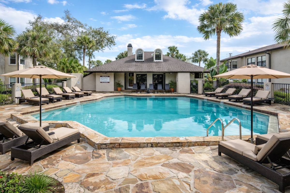 Condo for rent at 3020 Antique Oaks Circle, Winter Park, FL 32792
