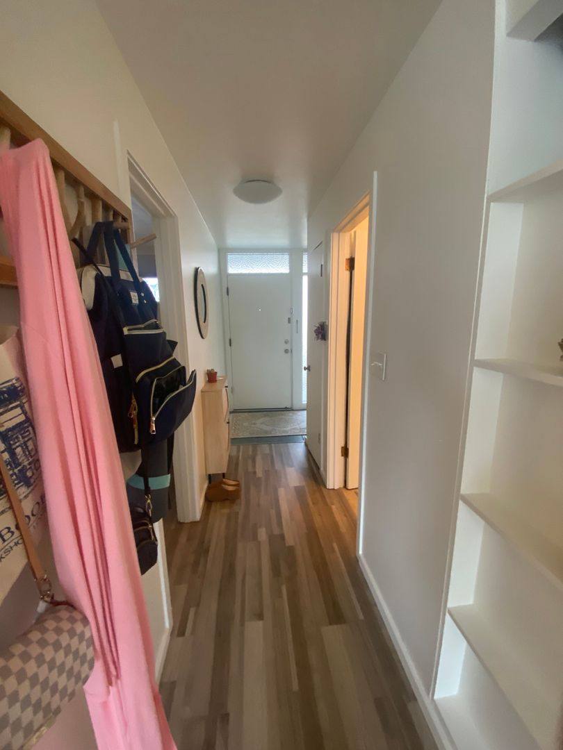 Apartment for rent at 1940 Yale Ave E, Seattle, WA 98102
