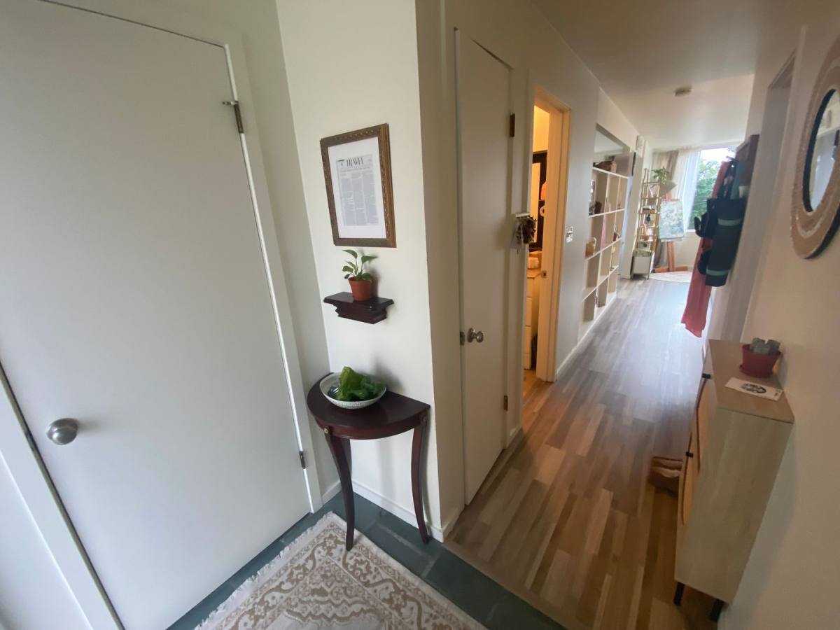 Apartment for rent at 1940 Yale Ave E, Seattle, WA 98102