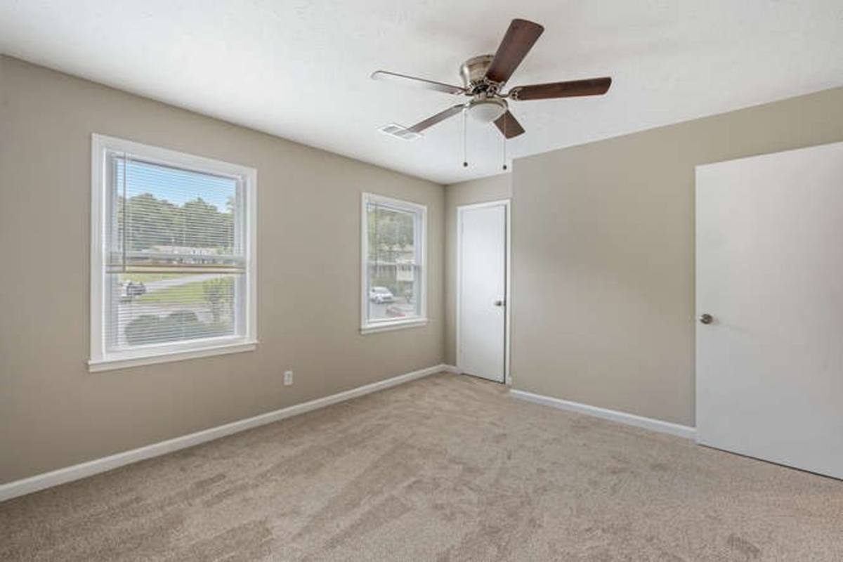 Apartment for rent at 124-125 Williams St, Carrollton, GA 30117