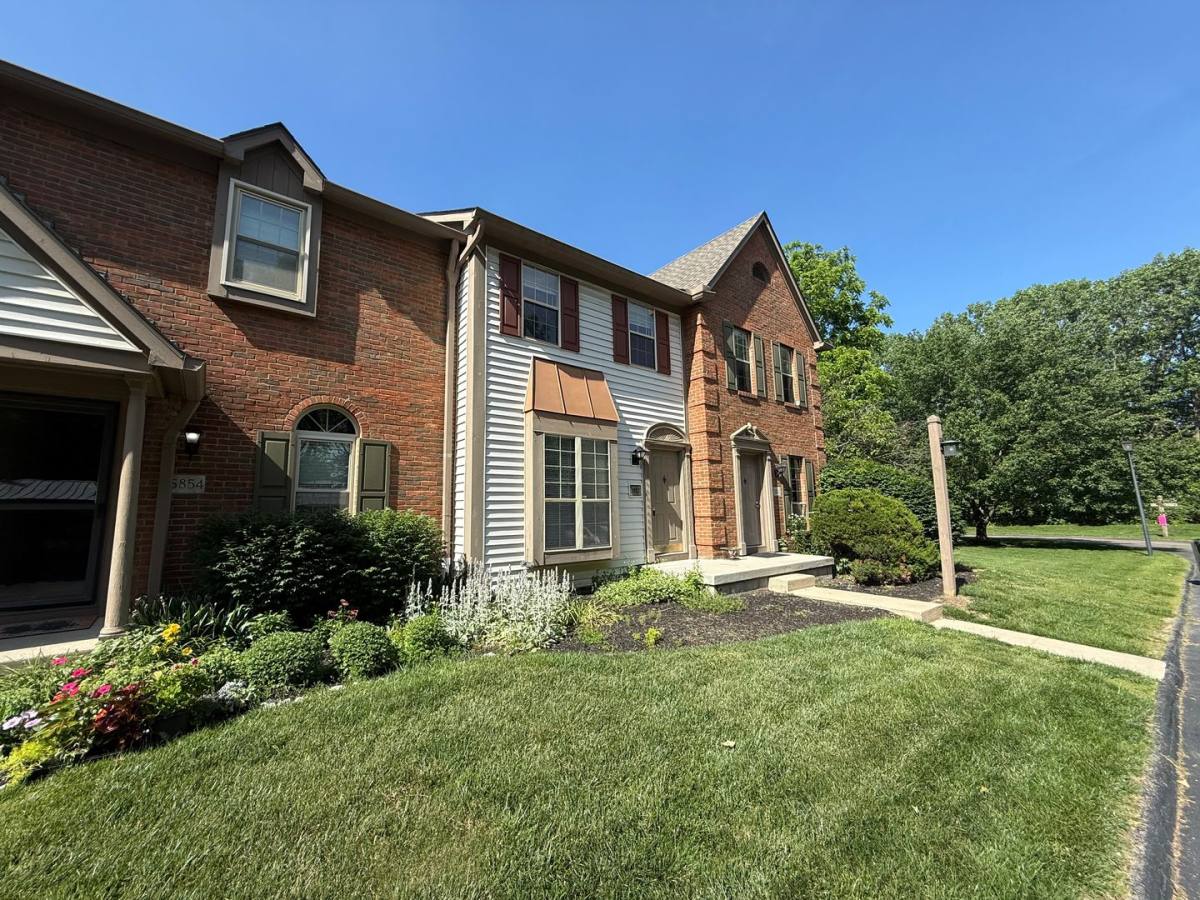 Townhouse for rent at 5852 Aqua Bay Dr, Columbus, OH 43235