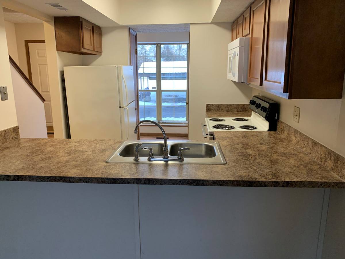 Townhouse for rent at 5852 Aqua Bay Dr, Columbus, OH 43235