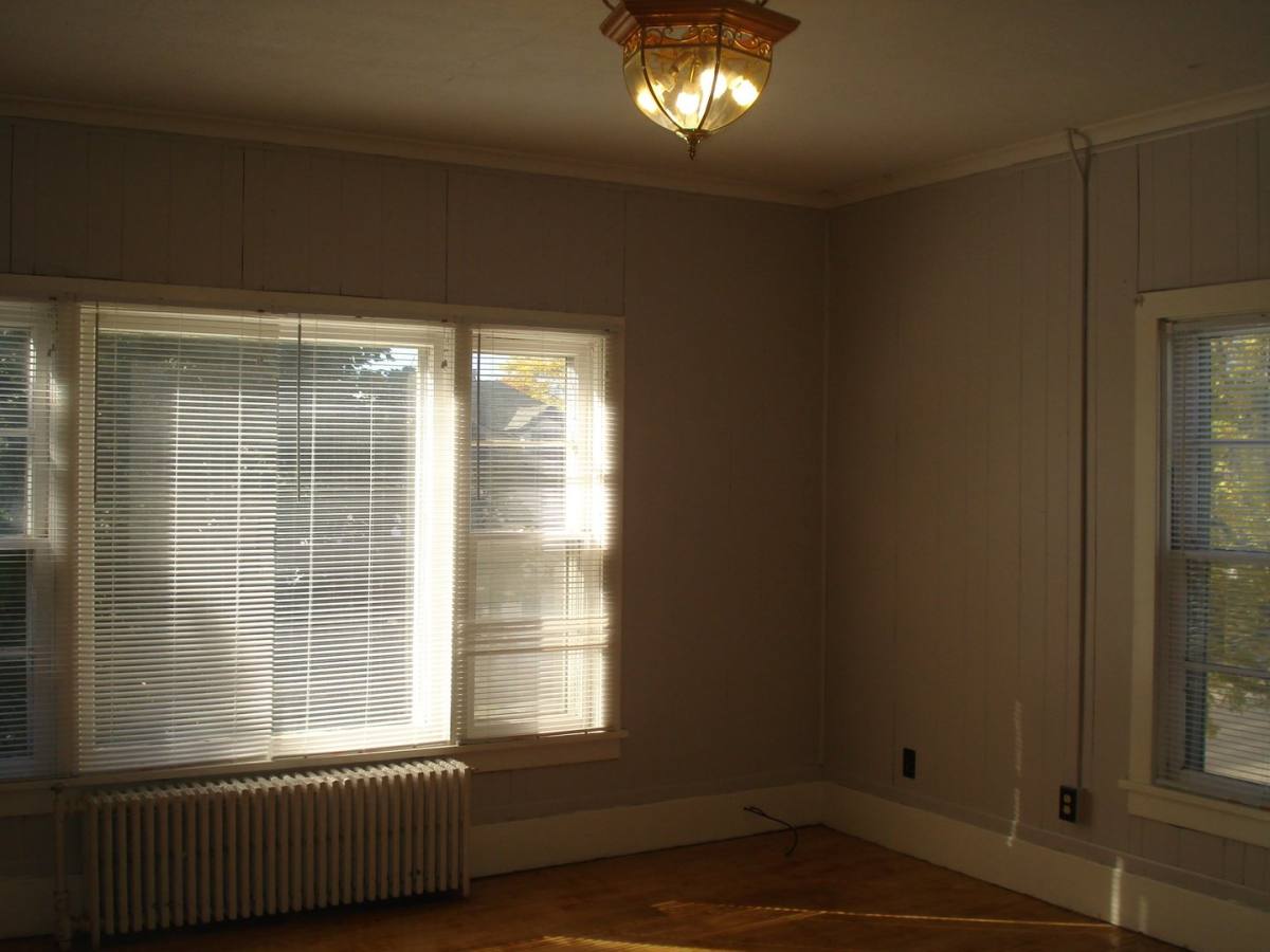 Apartment for rent at 204 1st Ave SW, Austin, MN 55912
