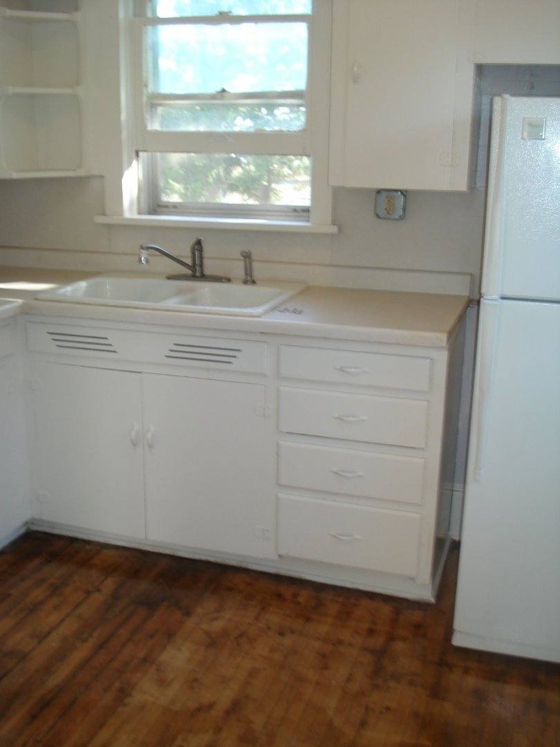 Apartment for rent at 204 1st Ave SW, Austin, MN 55912