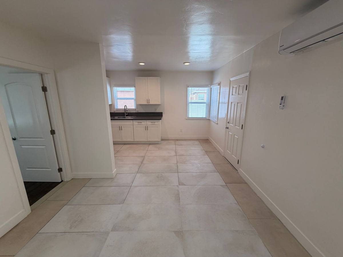 Apartment for rent at 7825 8th St, Buena Park, CA 90621